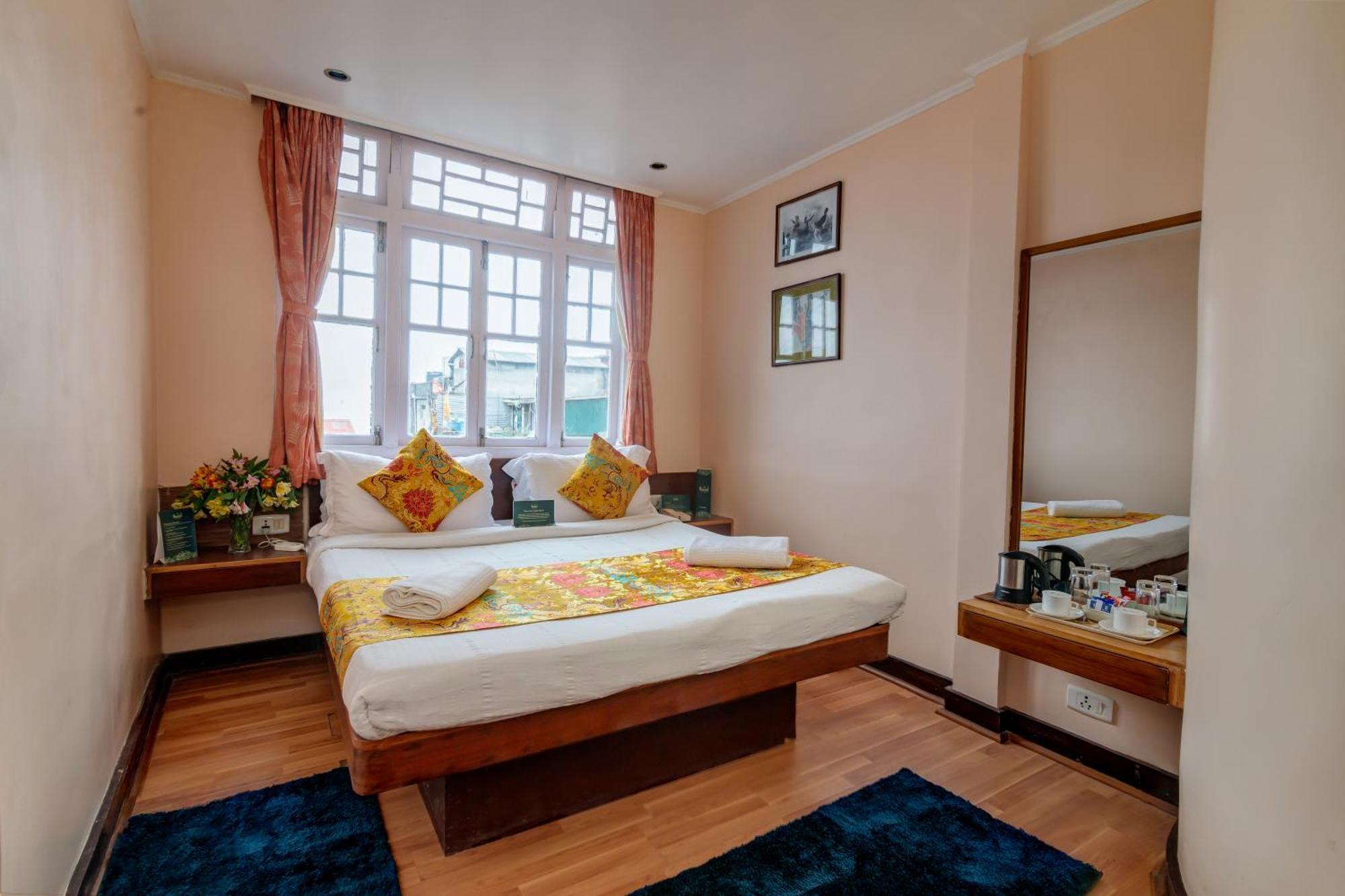 Muscatel Spring Burn - 100 Mts From Mall Road Darjeeling  Exteriör bild